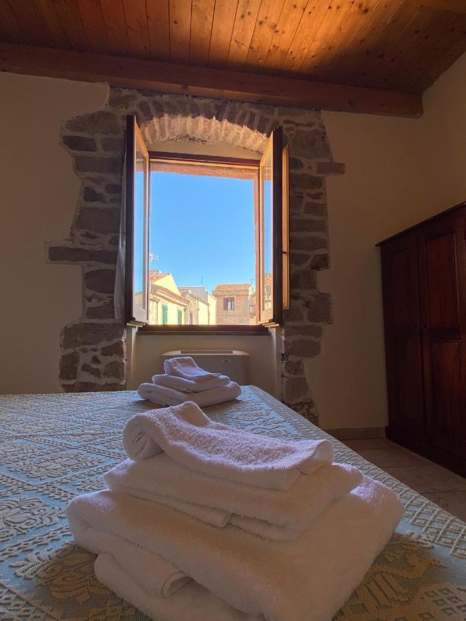 Отель La Vecchia Torre Боса Экстерьер фото